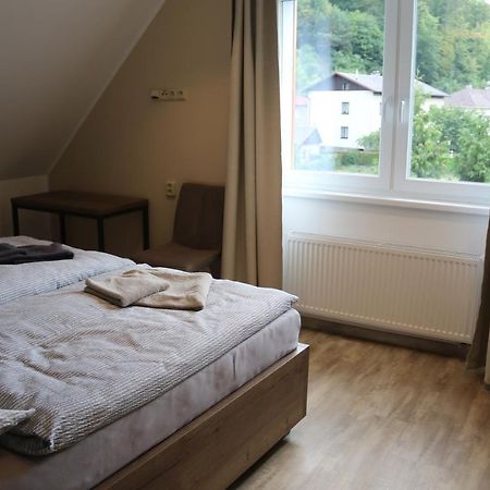 Apartmany Lama フラデツ・ナト・モラヴィツィー エクステリア 写真