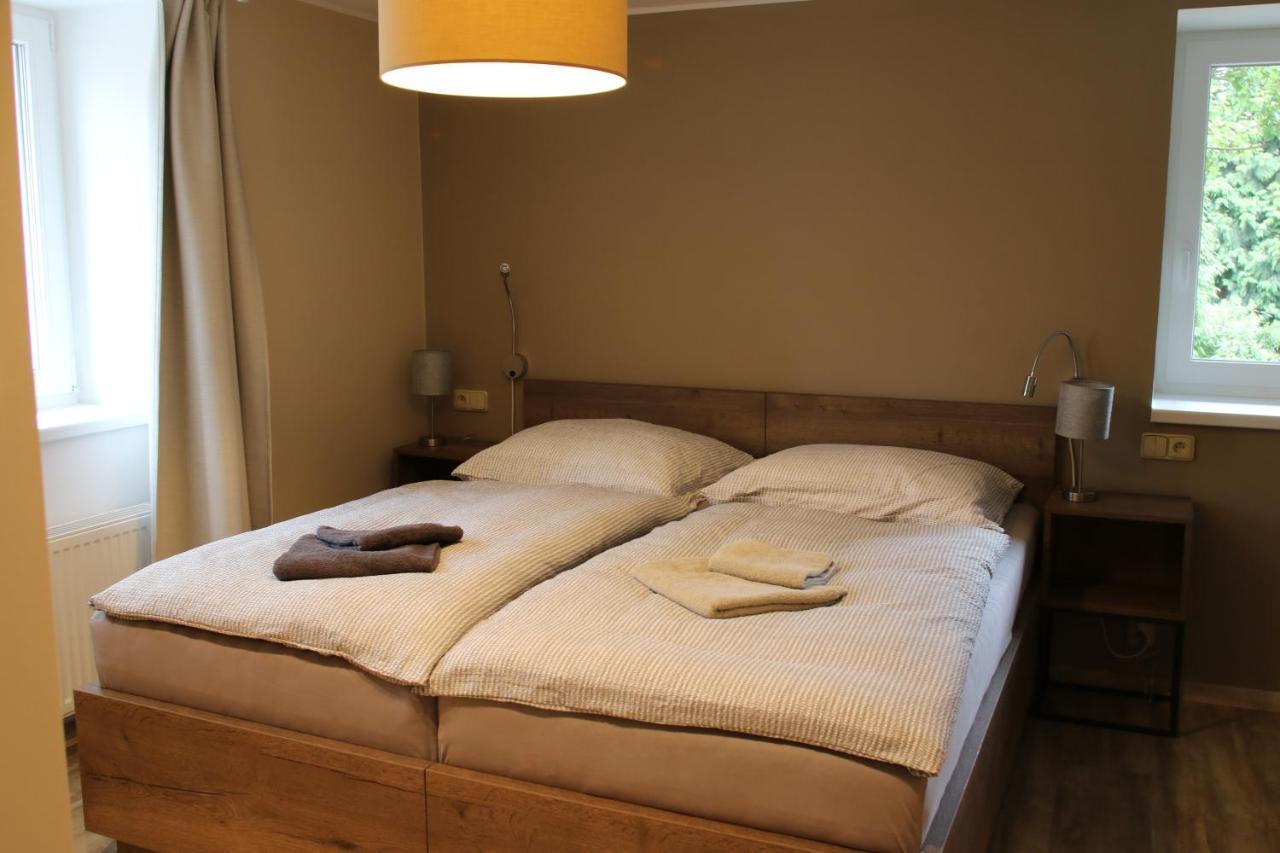 Apartmany Lama フラデツ・ナト・モラヴィツィー エクステリア 写真